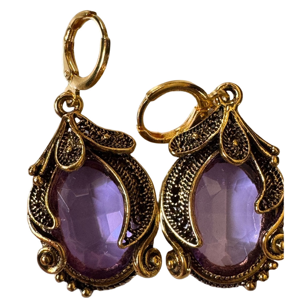 Vintage Style Gold Tone Simulated Sapphire or Amethyst Pear Shaped Earrings. - Picture 2 of 5